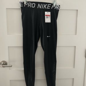 NWT Nike Pro Tights